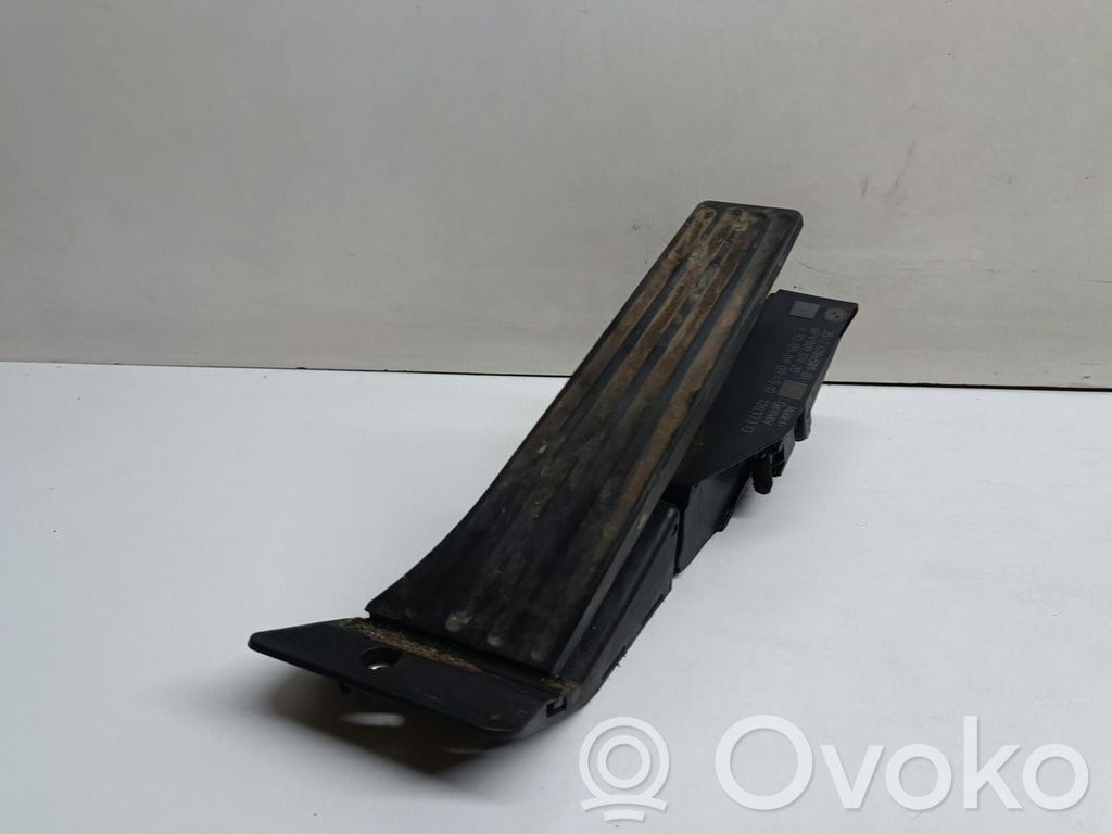 BMW 1 E81 E87 Accelerator throttle pedal 