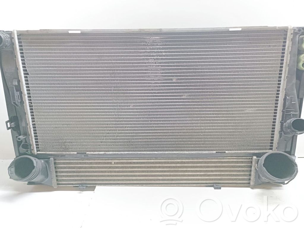 BMW 3 E90 E91 Radiatorių komplektas 
