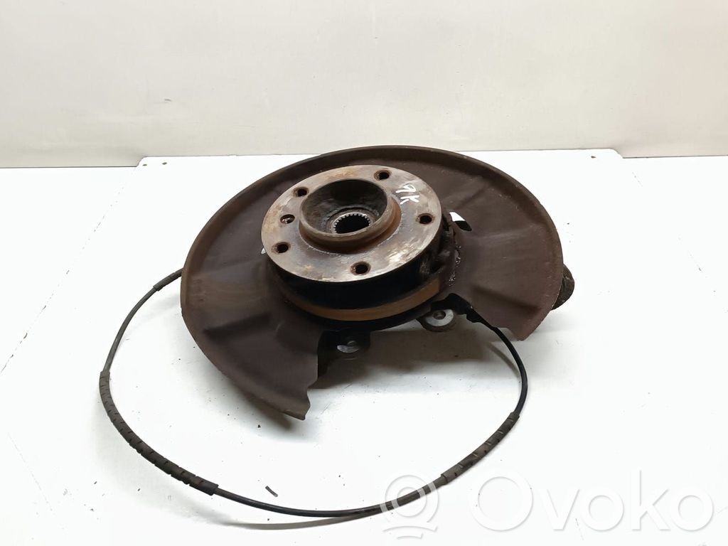BMW 3 E90 E91 Rear wheel hub spindle/knuckle 