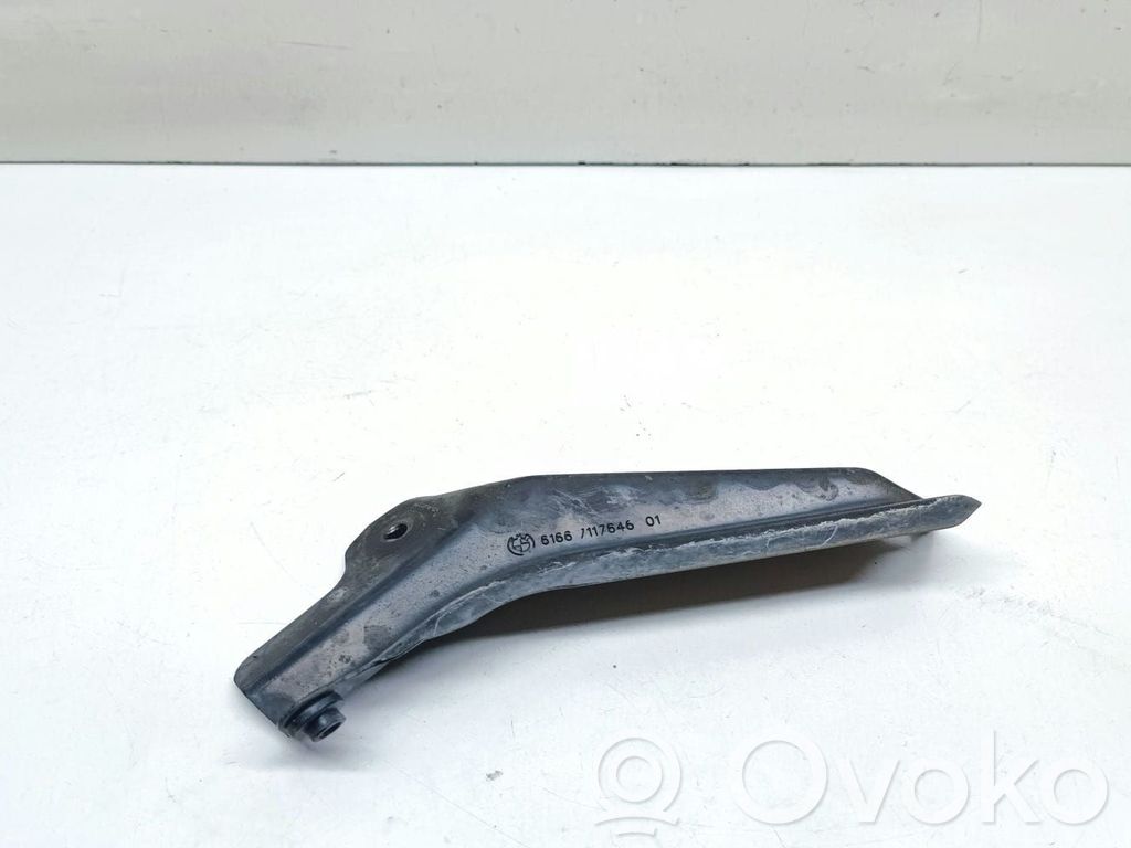 BMW 6 E63 E64 Muu moottoritilan osa 