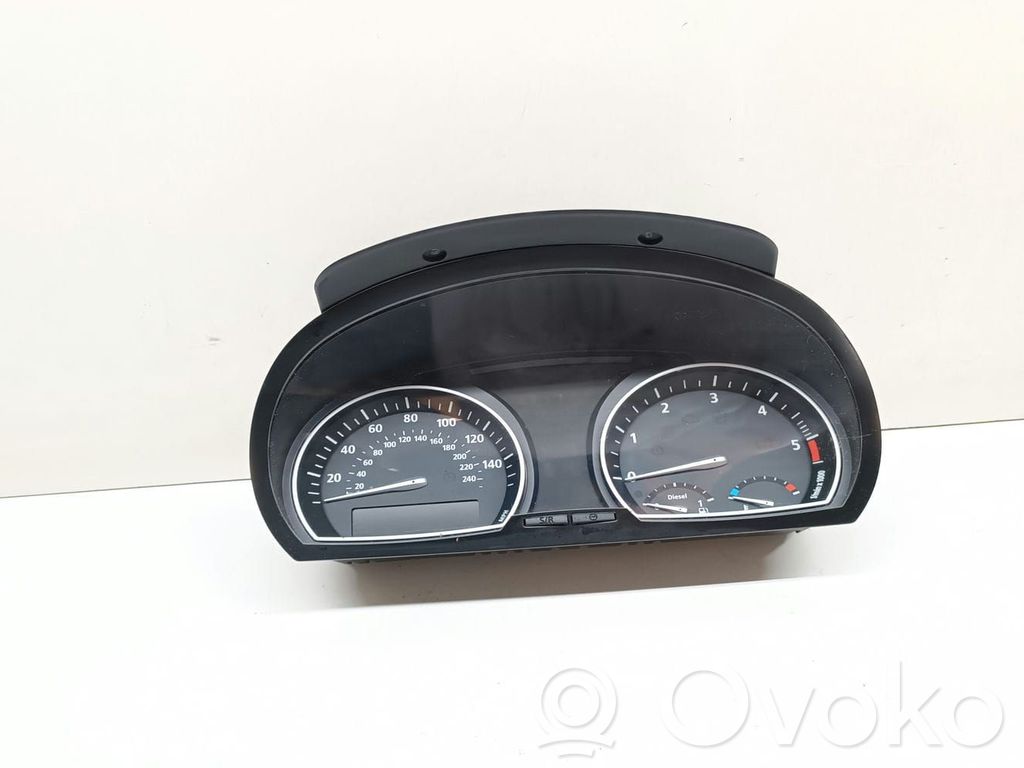 BMW X3 E83 Speedometer (instrument cluster) 