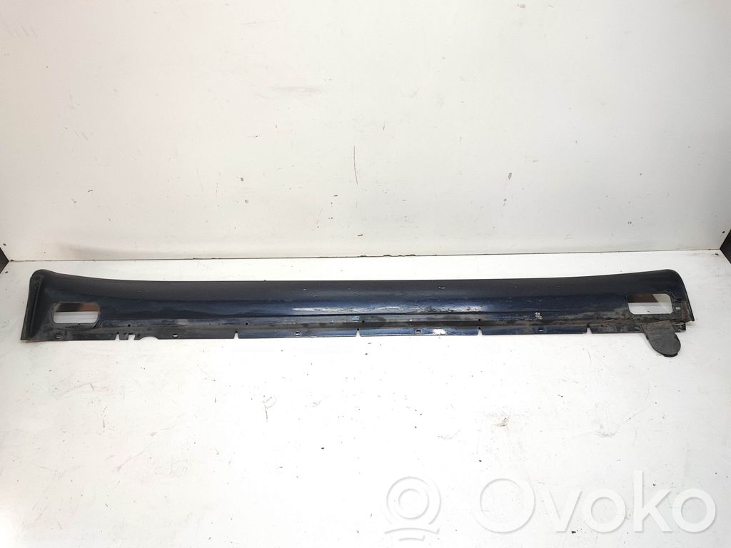 Porsche Cayenne (92A) Sottoporta 