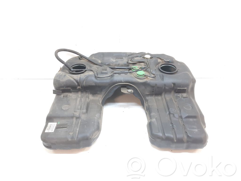 BMW X6 M Fuel tank 