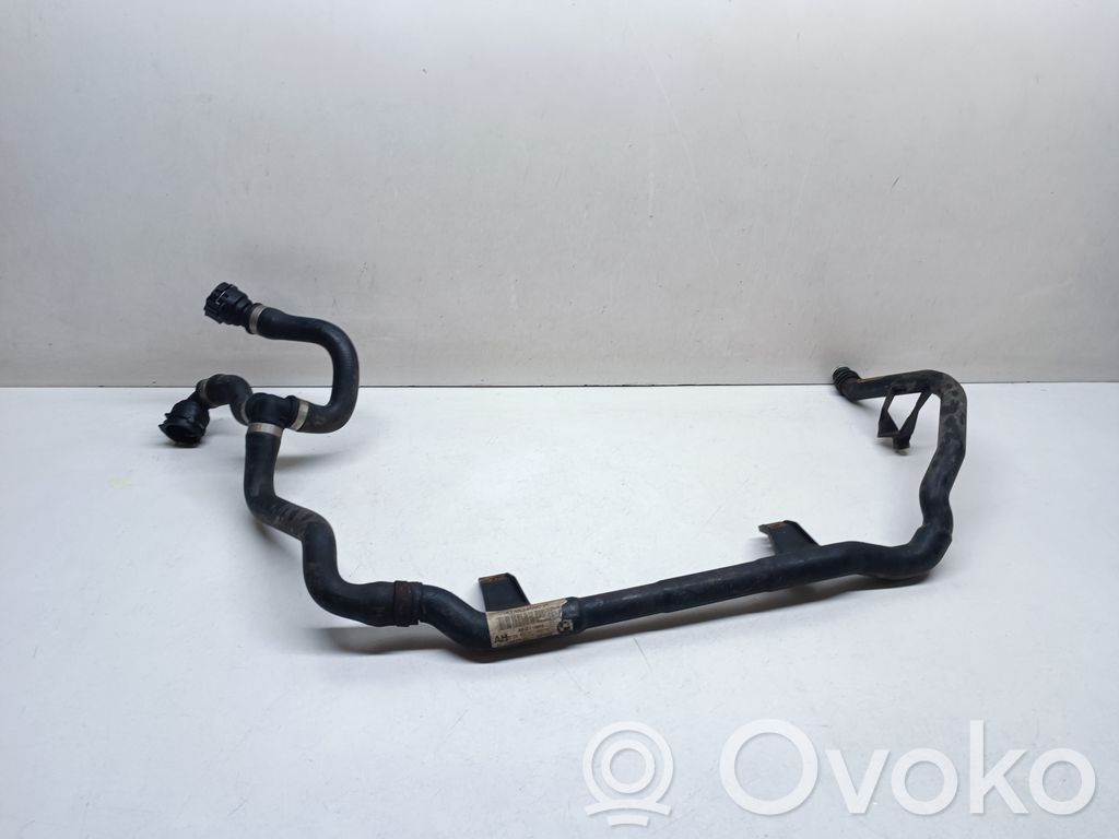 BMW 3 E90 E91 Engine coolant pipe/hose 