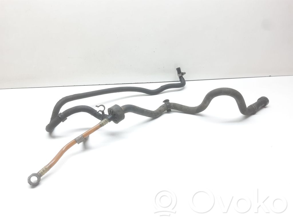 BMW 3 E90 E91 Caurule (-es) / šļūtene (-es) 