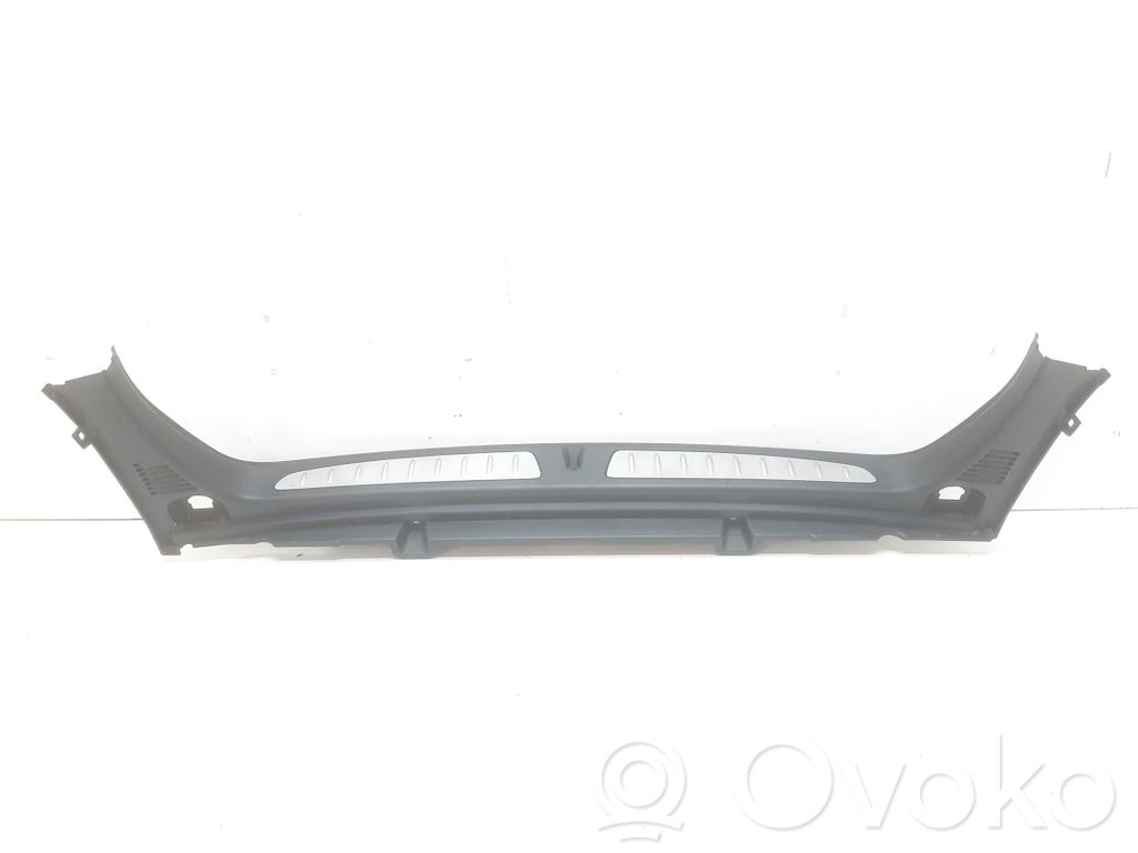 BMW 3 F30 F35 F31 Osłona pasa bagażnika 