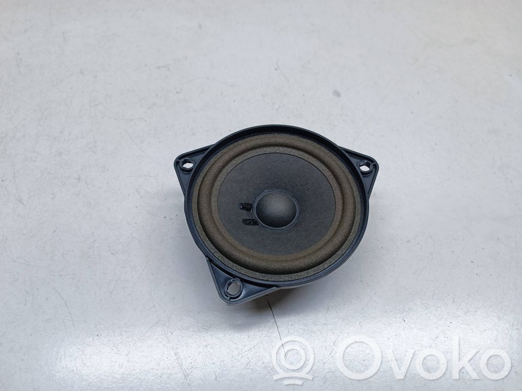 Porsche Cayenne (92A) Altavoz de la puerta delantera 