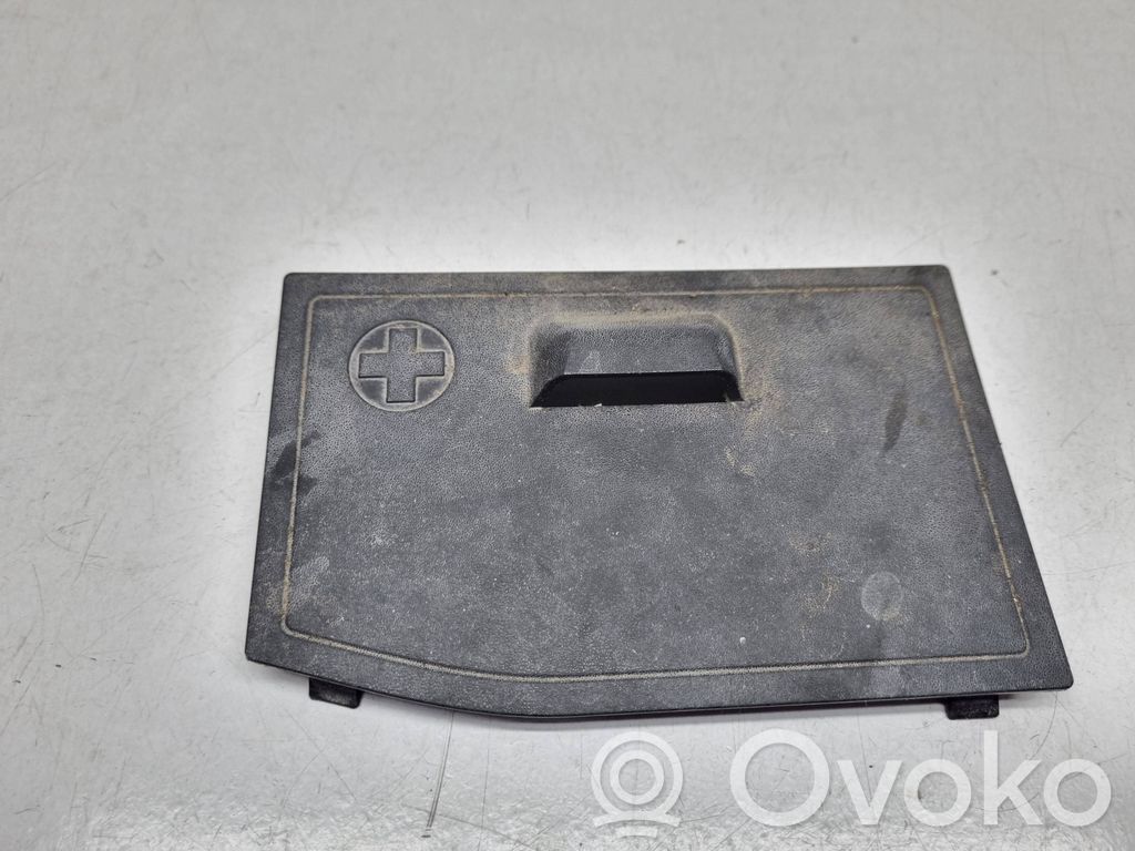 Audi A4 S4 B8 8K Coperchio/tappo della scatola vassoio della batteria 