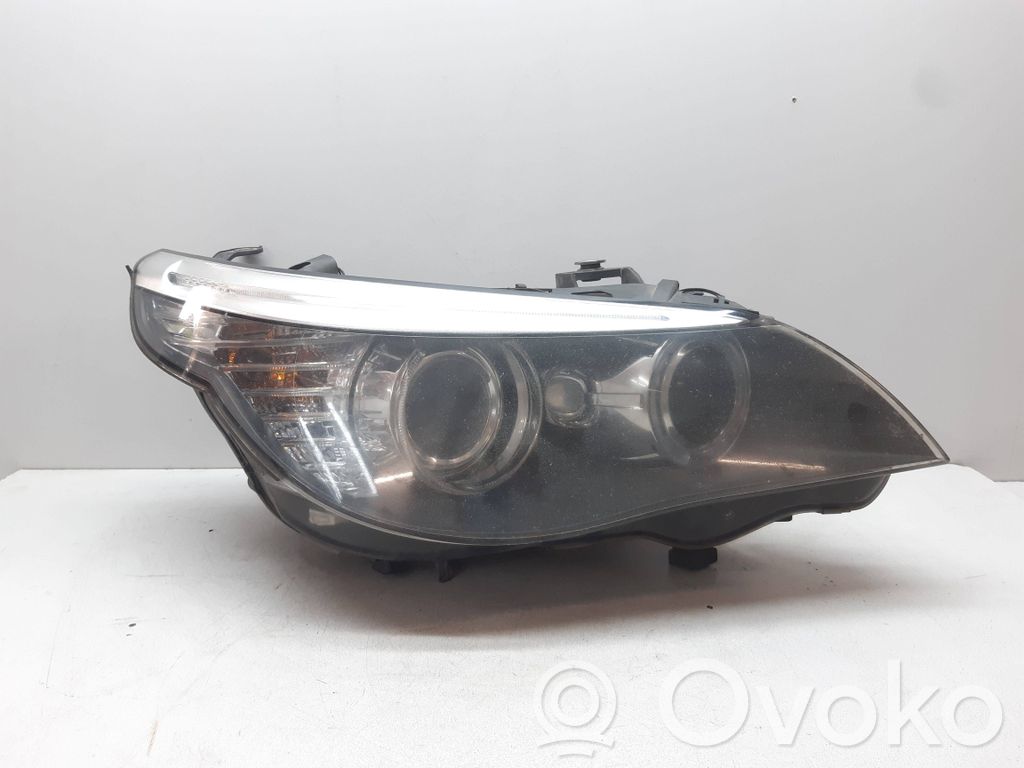 BMW 5 E60 E61 Priekšējais lukturis 