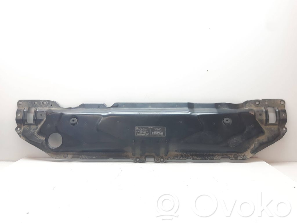 BMW 5 E60 E61 Staffa del pannello di supporto del radiatore parte superiore 