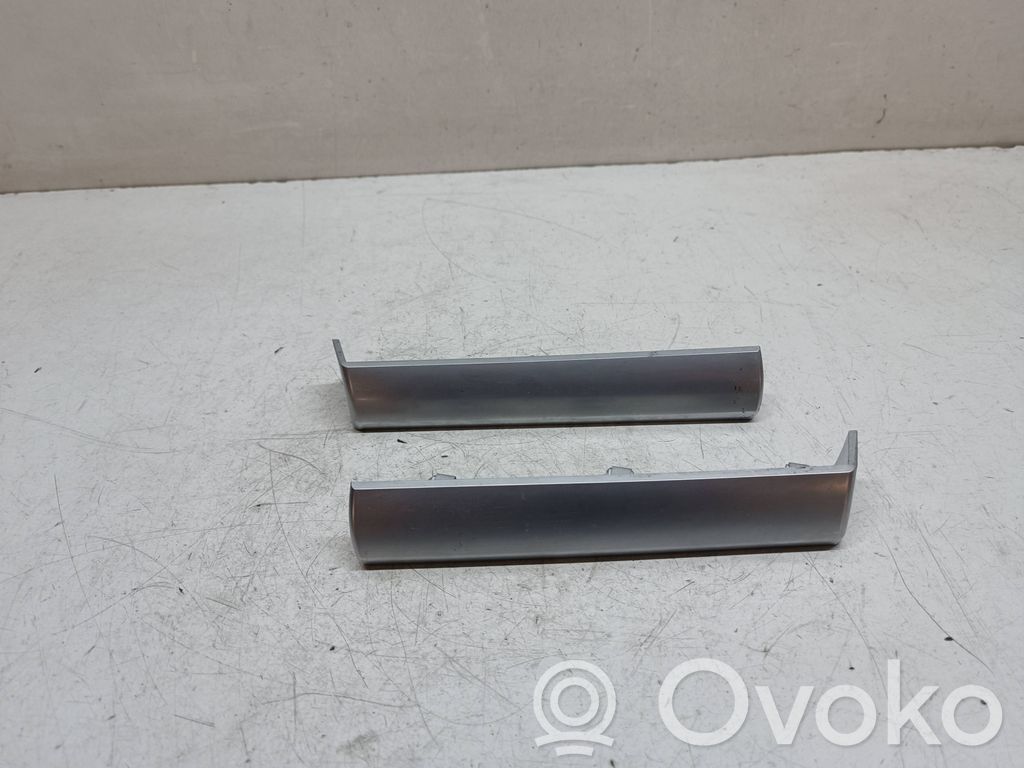 Panel trim   6956691,6956692
