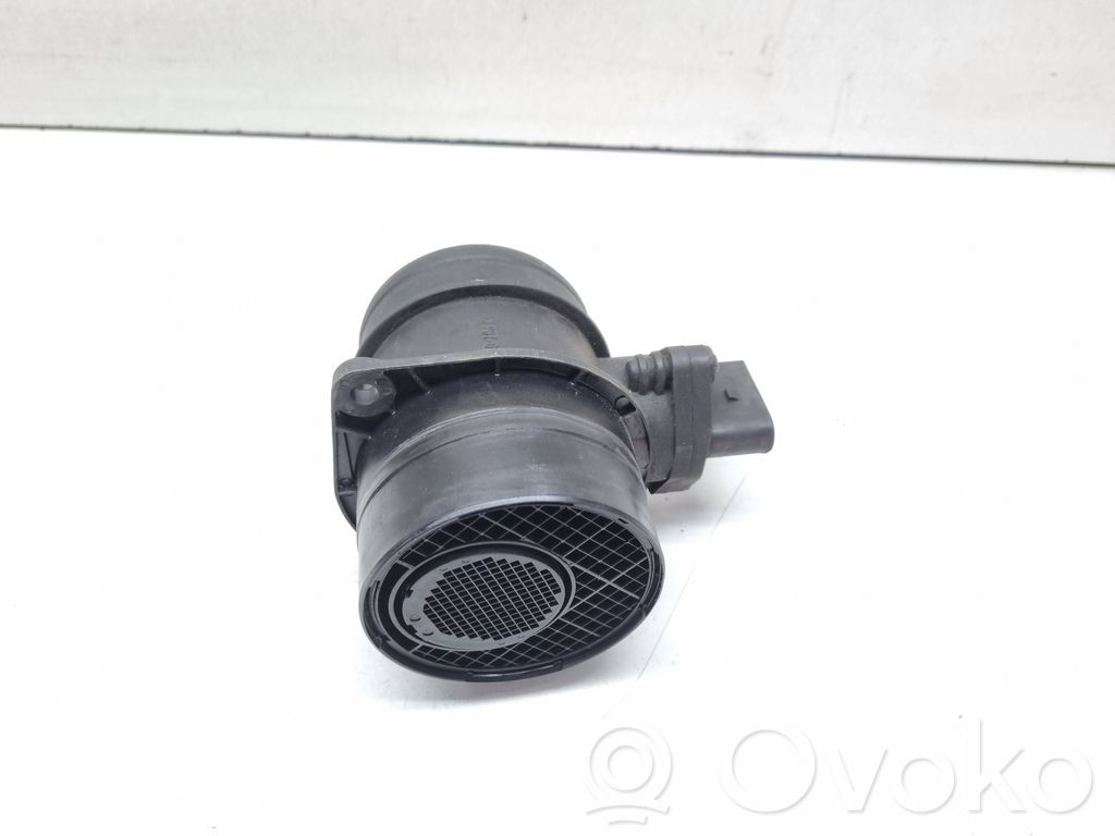 Audi A4 S4 B5 8D Przepływomierz masowy powietrza MAF 