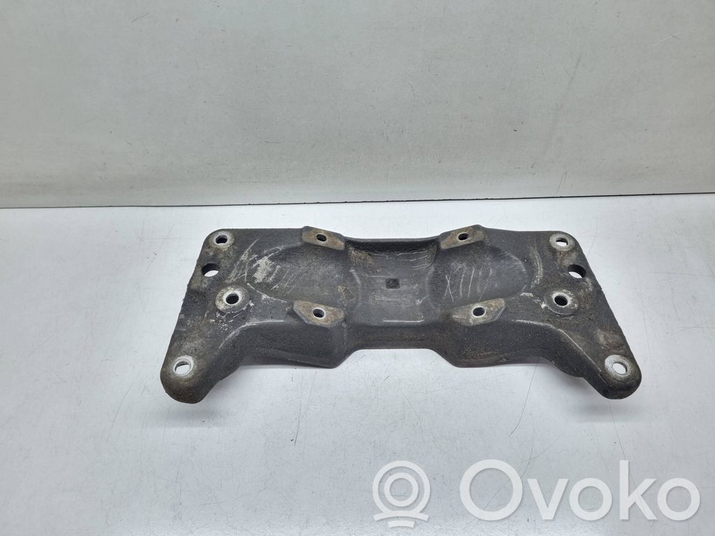 BMW 7 F01 F02 F03 F04 Łapa / Mocowanie skrzyni biegów 