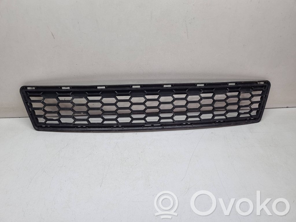 BMW X3 F25 Mascherina inferiore del paraurti anteriore