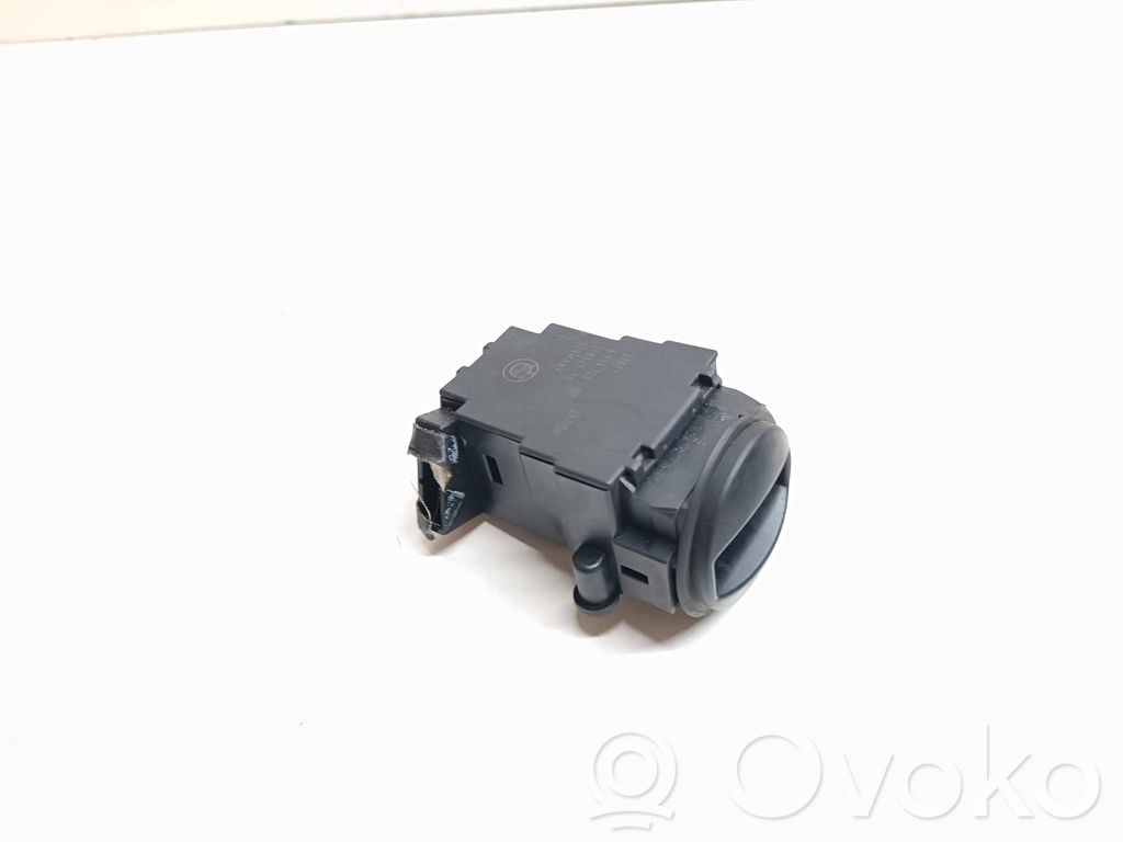 Ignition lock   6954722