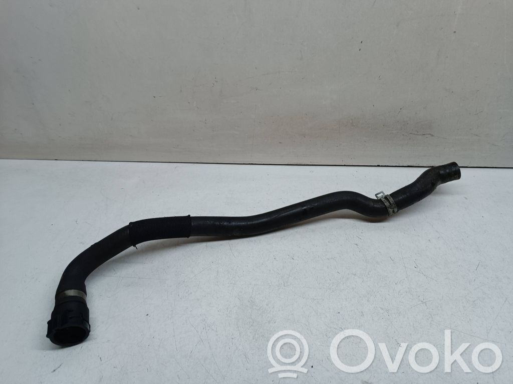 BMW 5 E60 E61 Conductă/furtun lichid de răcire motor 