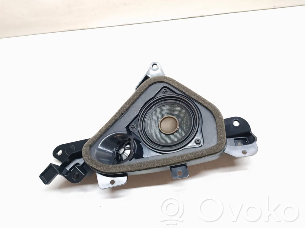 BMW X3 F25 Enceinte de plage arrière