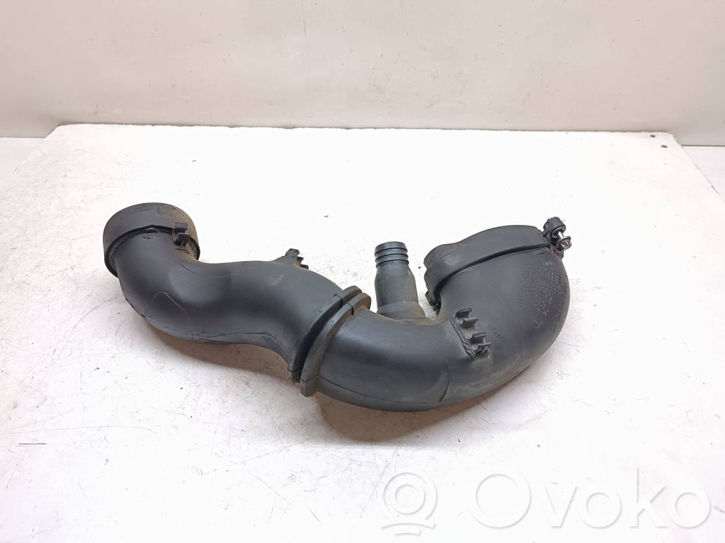 BMW 3 E92 E93 Ansaugrohr Ansaugschlauch Turbolader 