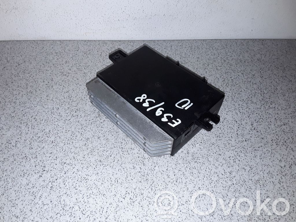 BMW 5 E39 Tow bar trailer control unit/module 