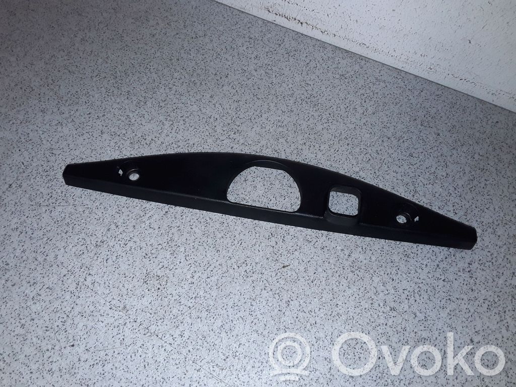 BMW 3 E46 Tailgate trim 