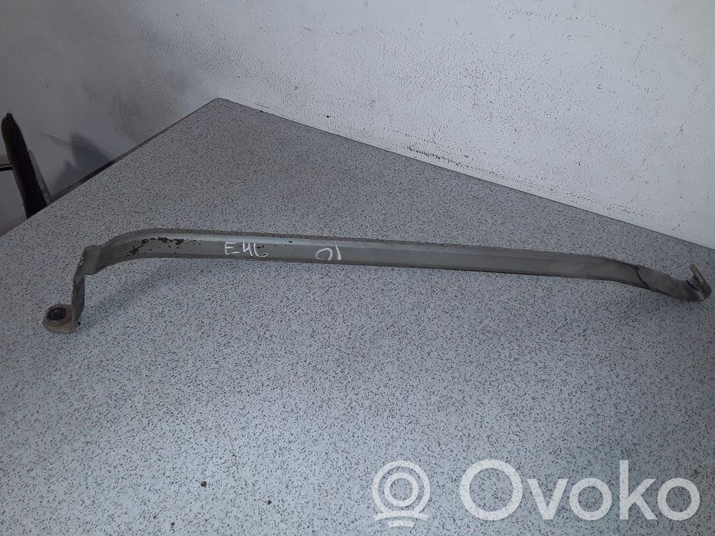 BMW 3 E46 Polttoainesäiliön kannake 