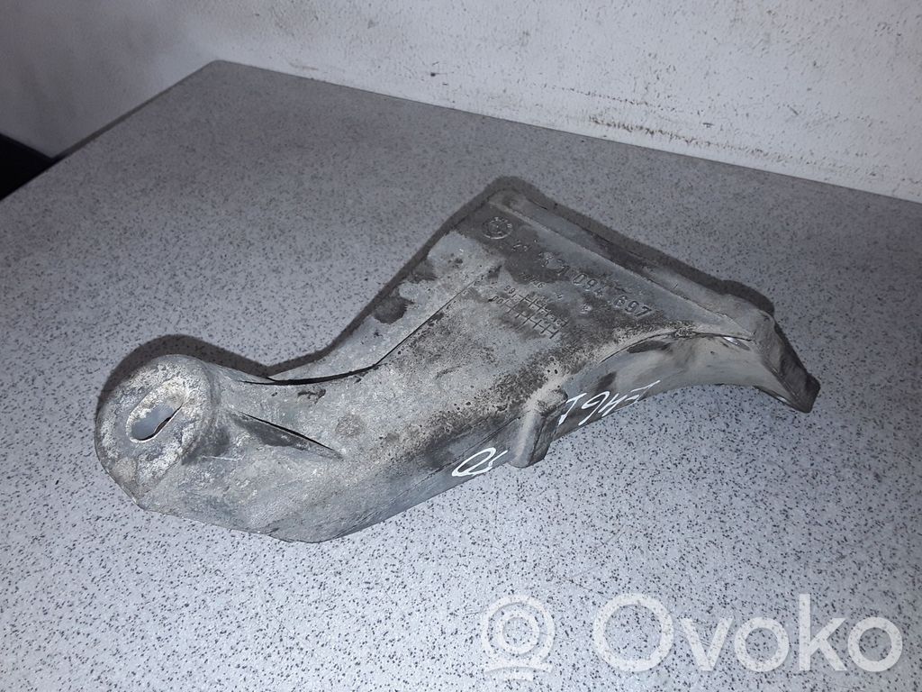 BMW 3 E46 Engine mounting bracket 