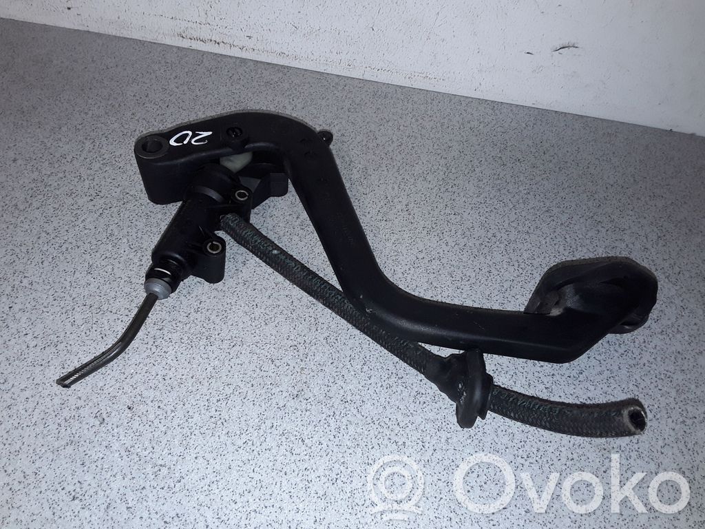 BMW 3 E46 Clutch master cylinder 