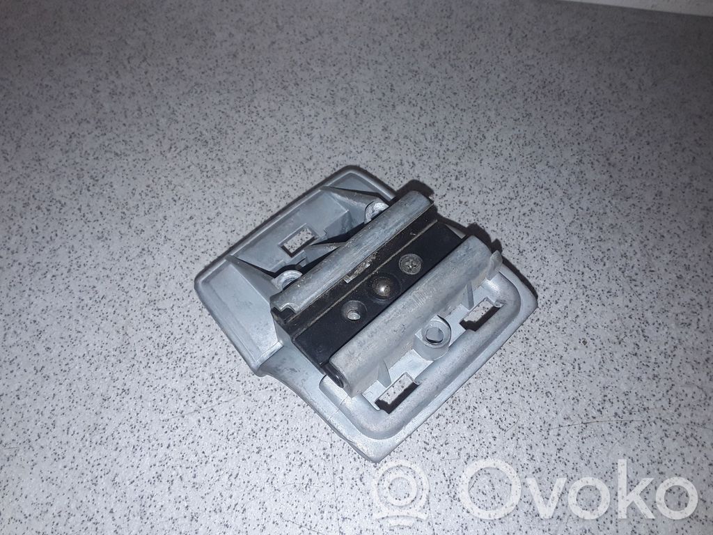 BMW 5 E39 Parcel shelf load cover mount bracket 