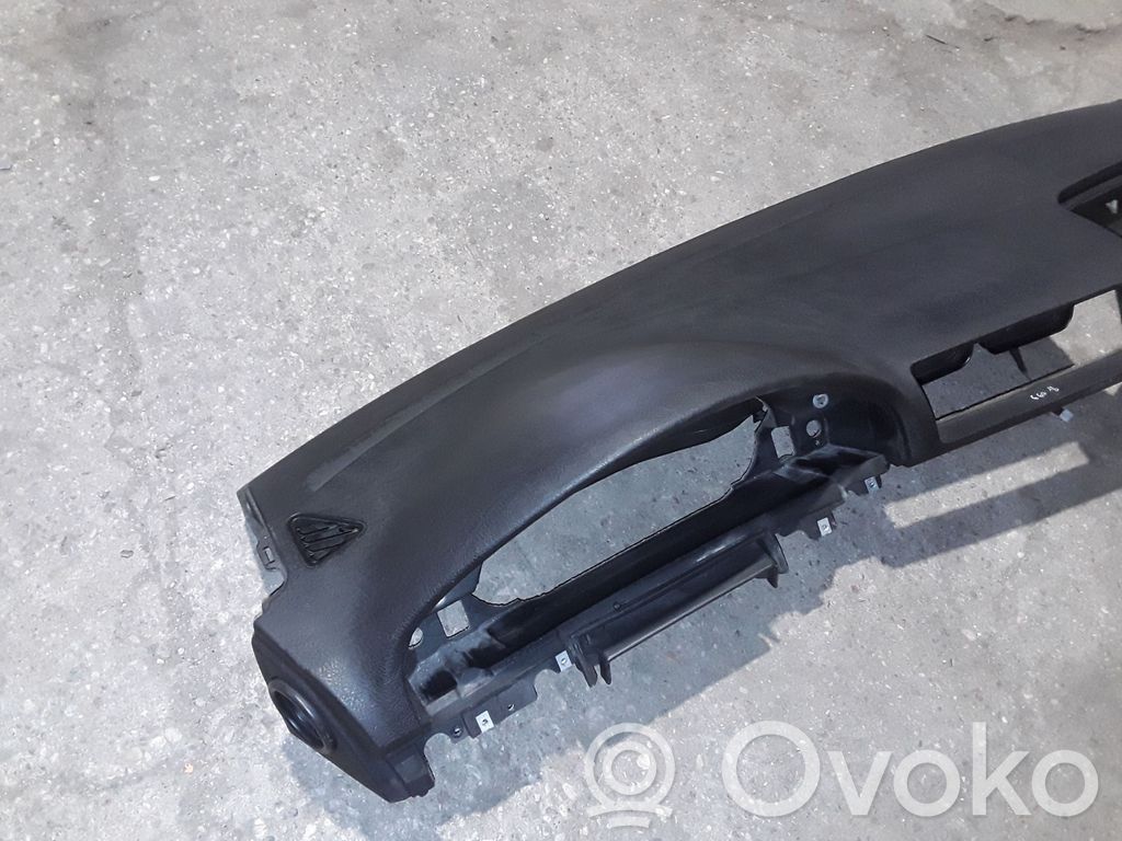 BMW 5 E39 Panelė 