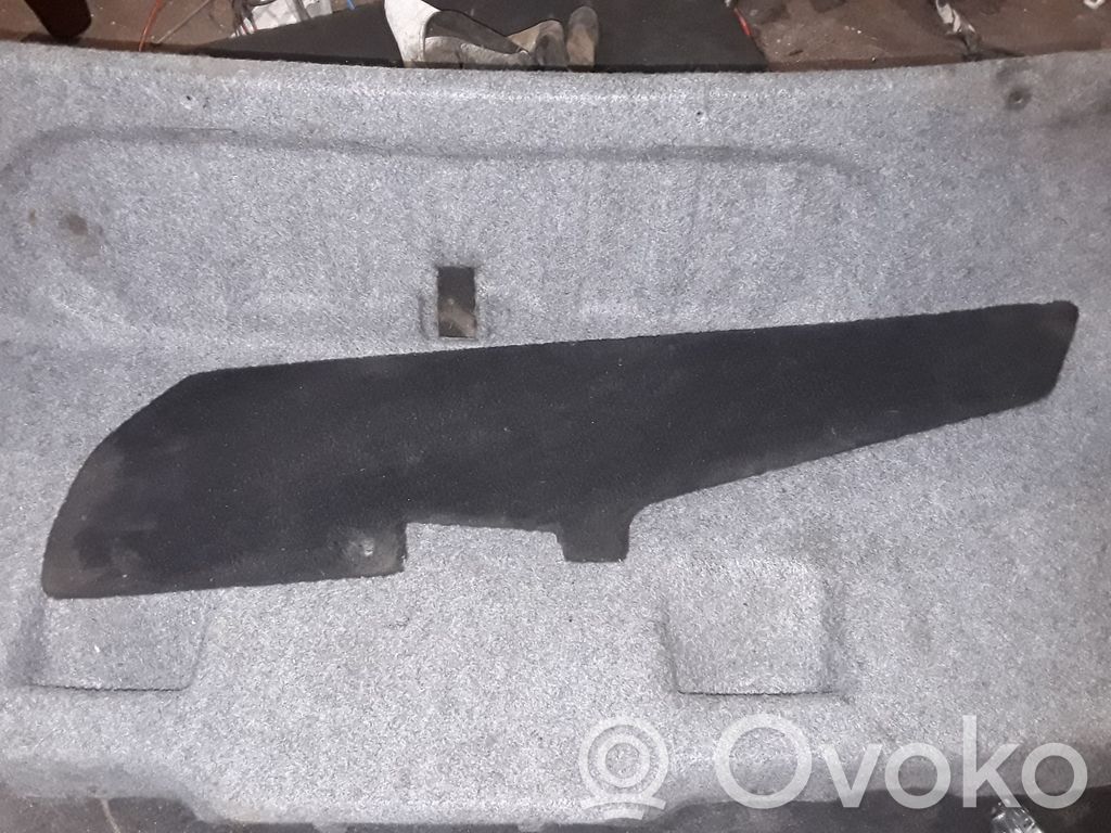 BMW 5 E39 Other trunk/boot trim element 
