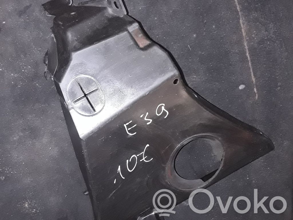 BMW 5 E39 Inne części komory silnika 