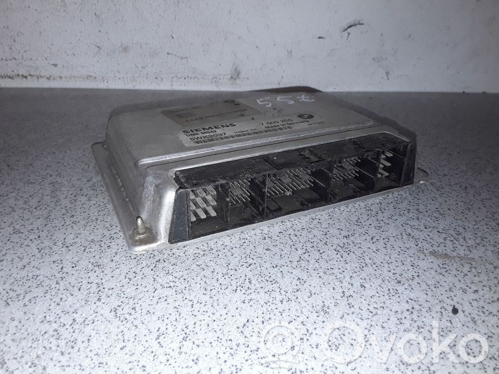 BMW 5 E39 Variklio valdymo blokas 