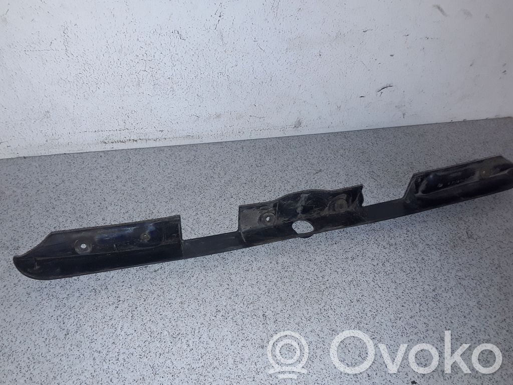 BMW 3 E36 Galinio dangčio numerio apšvietimo juosta 