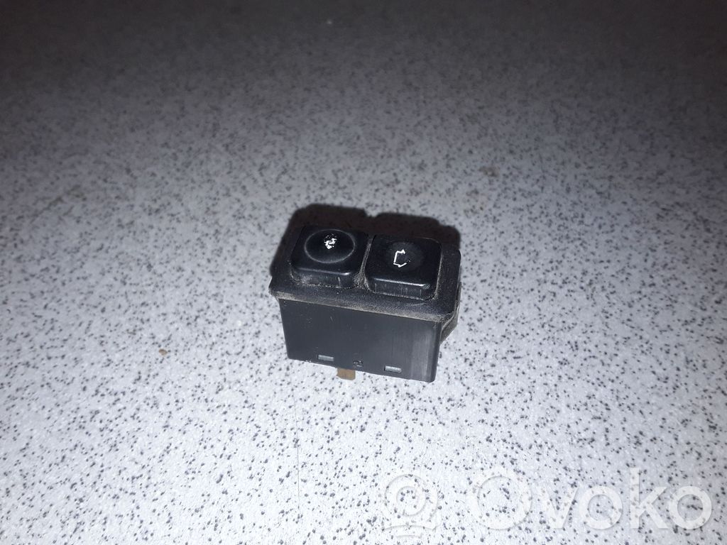 BMW 3 E30 Electric window control switch 