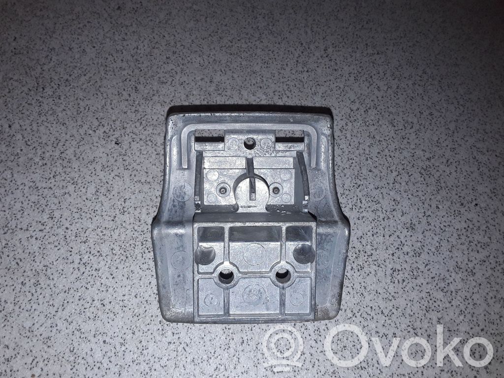 BMW 5 E39 Parcel shelf load cover mount bracket 