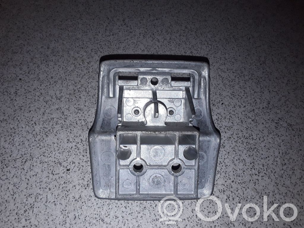 BMW 5 E39 Parcel shelf load cover mount bracket 