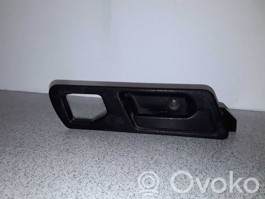 BMW 5 E34 Manecilla interna puerta delantera 