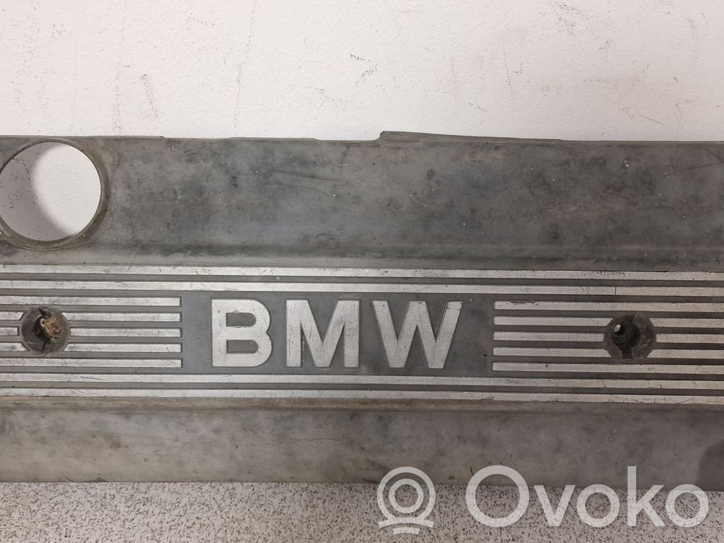 BMW 5 E34 Engine cover (trim) 