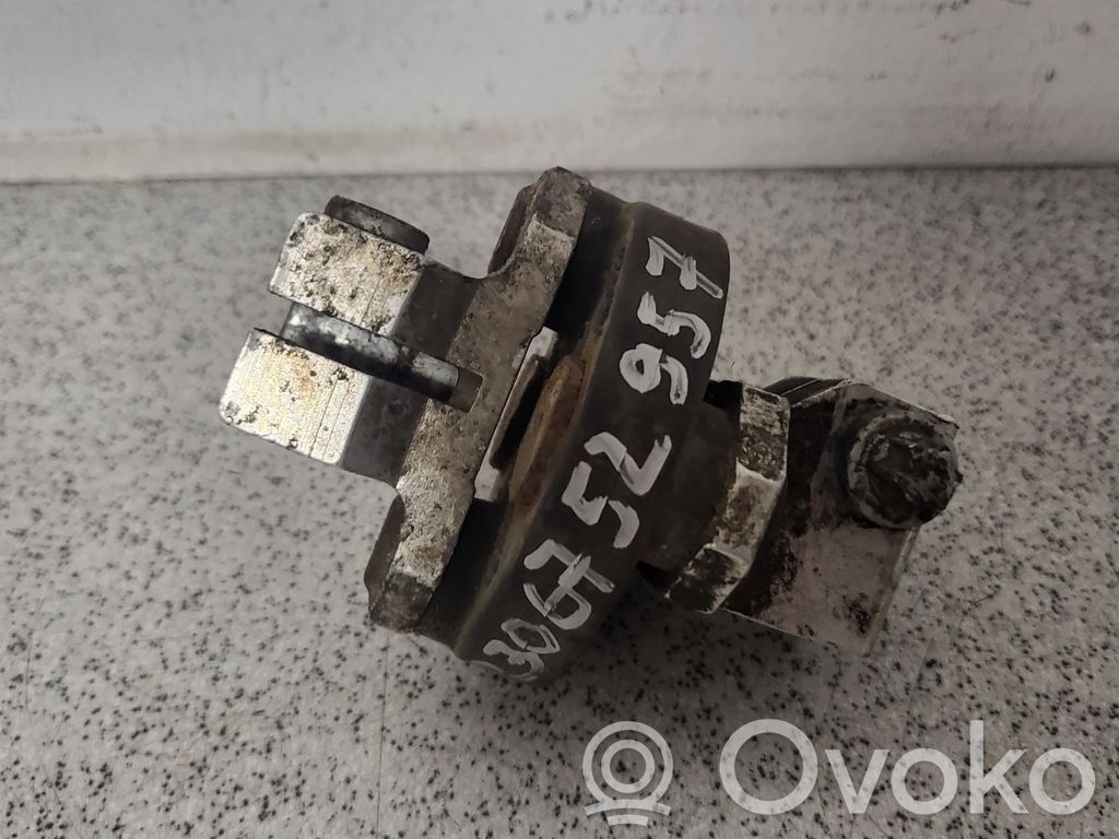BMW 3 E46 Steering column universal joint 