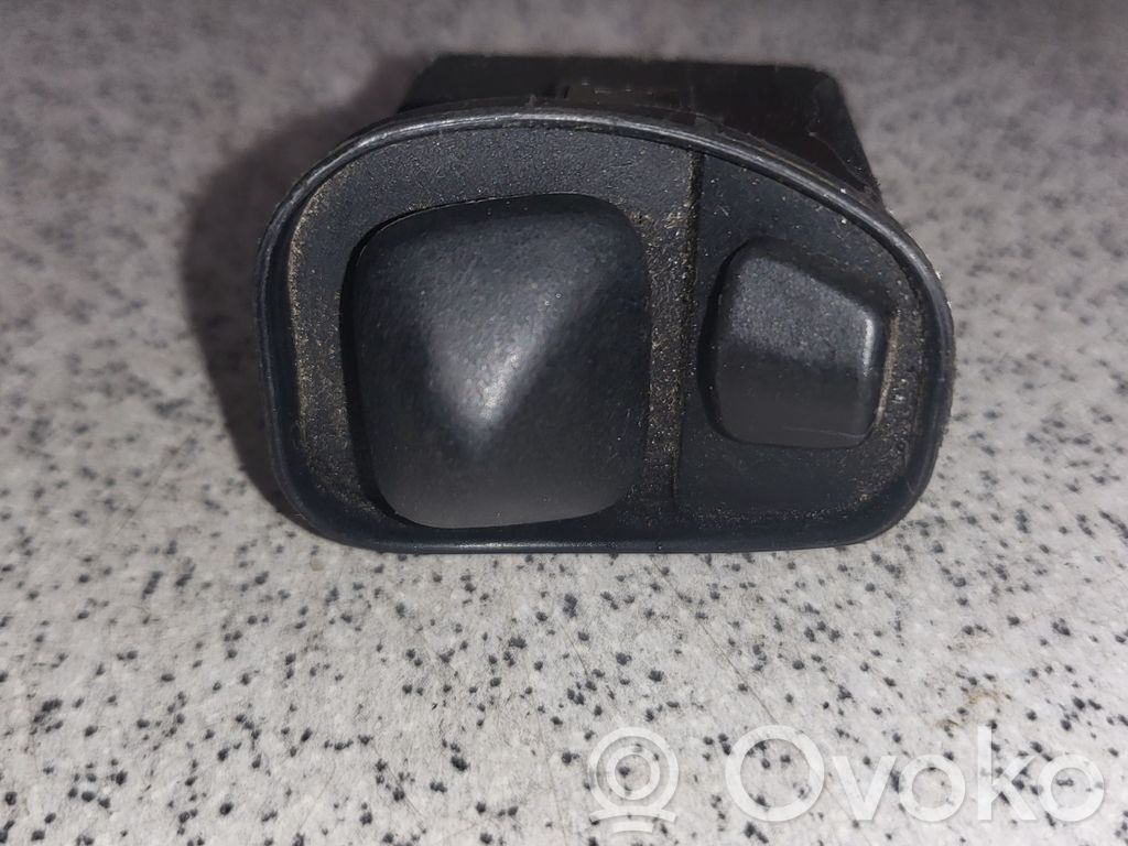 BMW 5 E34 Wing mirror switch 