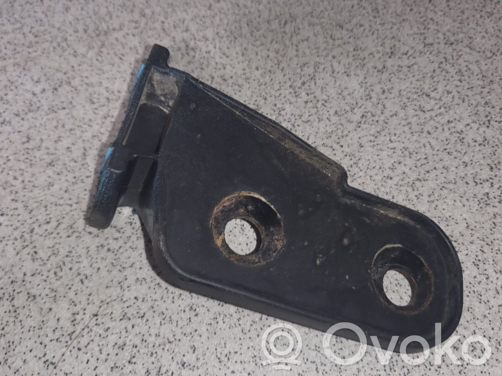 BMW 3 E36 Etupuskurin kannake 