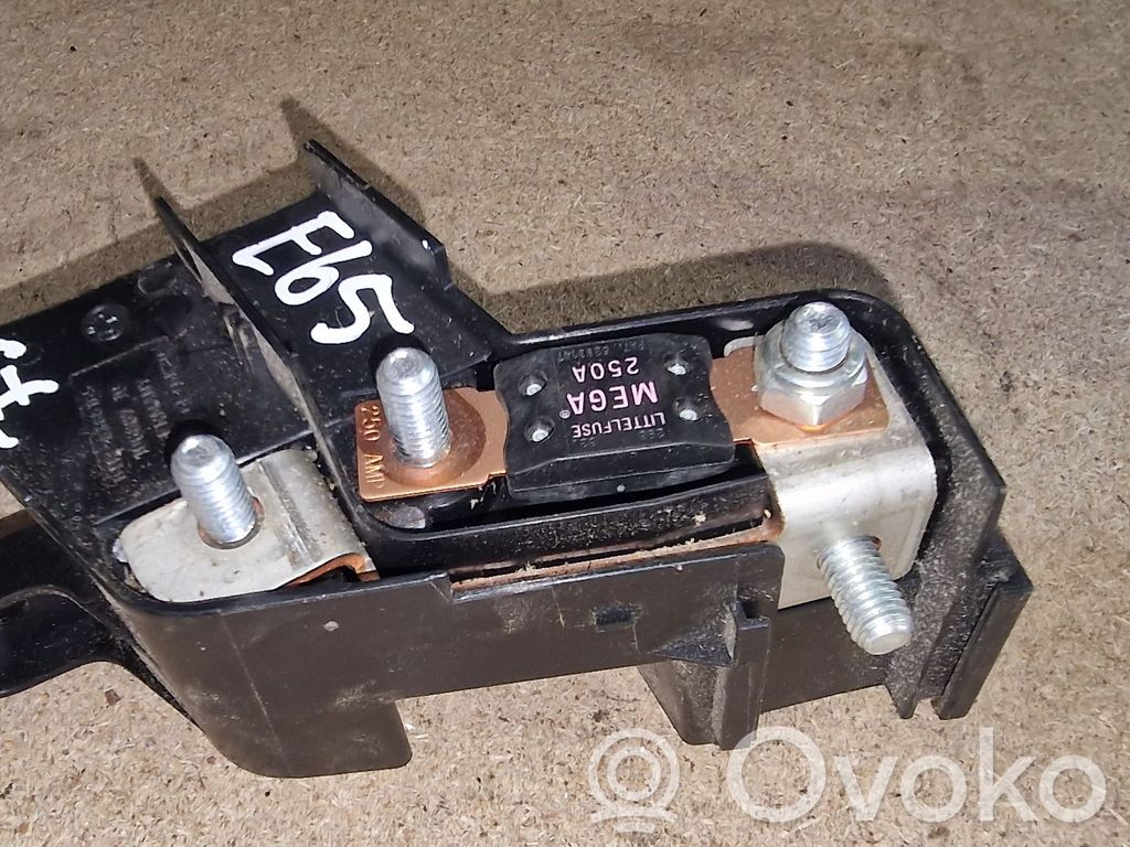 BMW 7 E65 E66 Sicherung 
