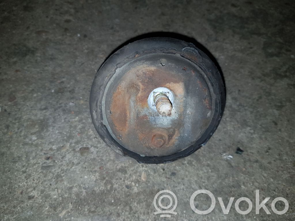 BMW 3 E36 Engine mount bracket 