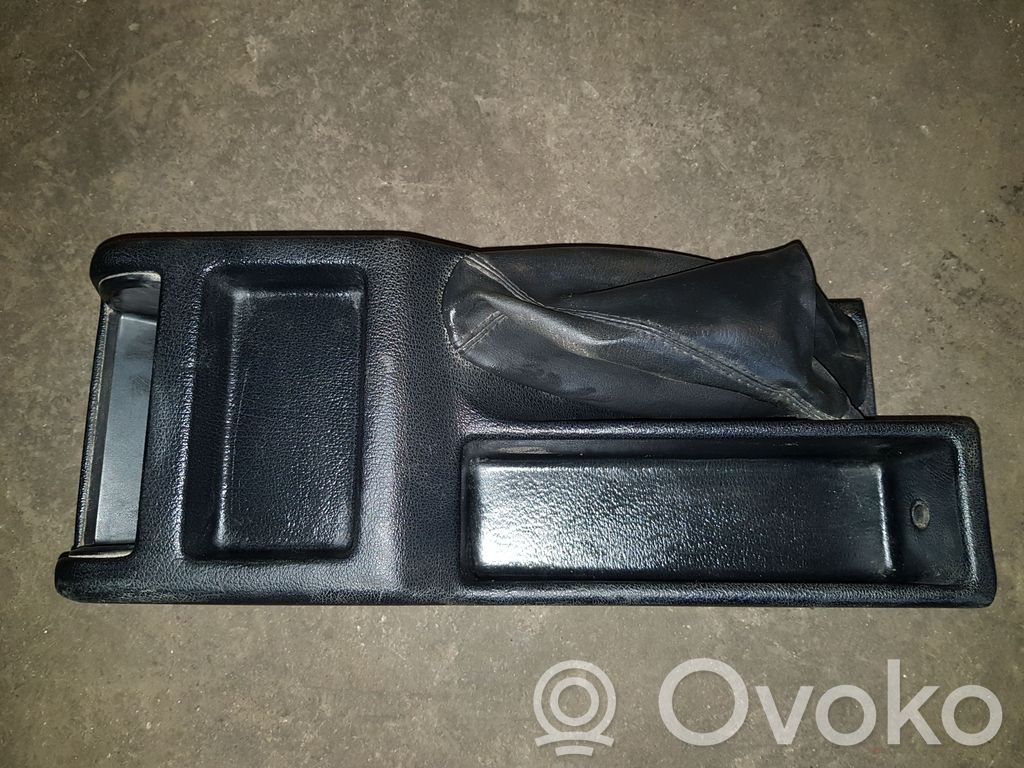 BMW 5 E34 Center console 