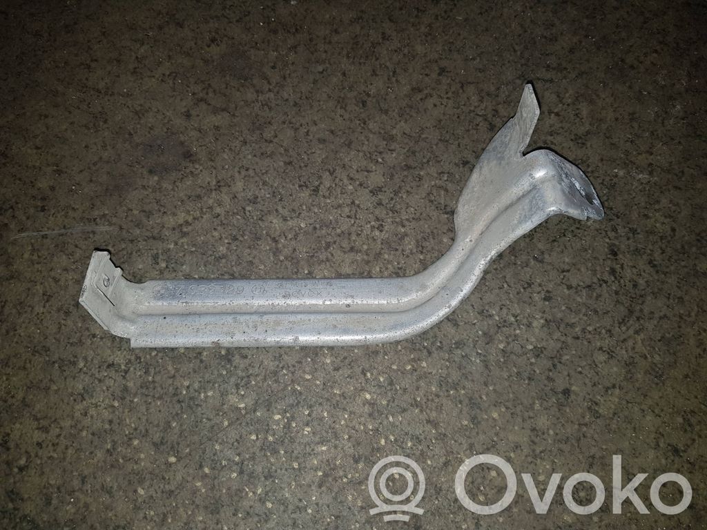 BMW 5 E60 E61 Sonstiges Einzelteil Unterboden 