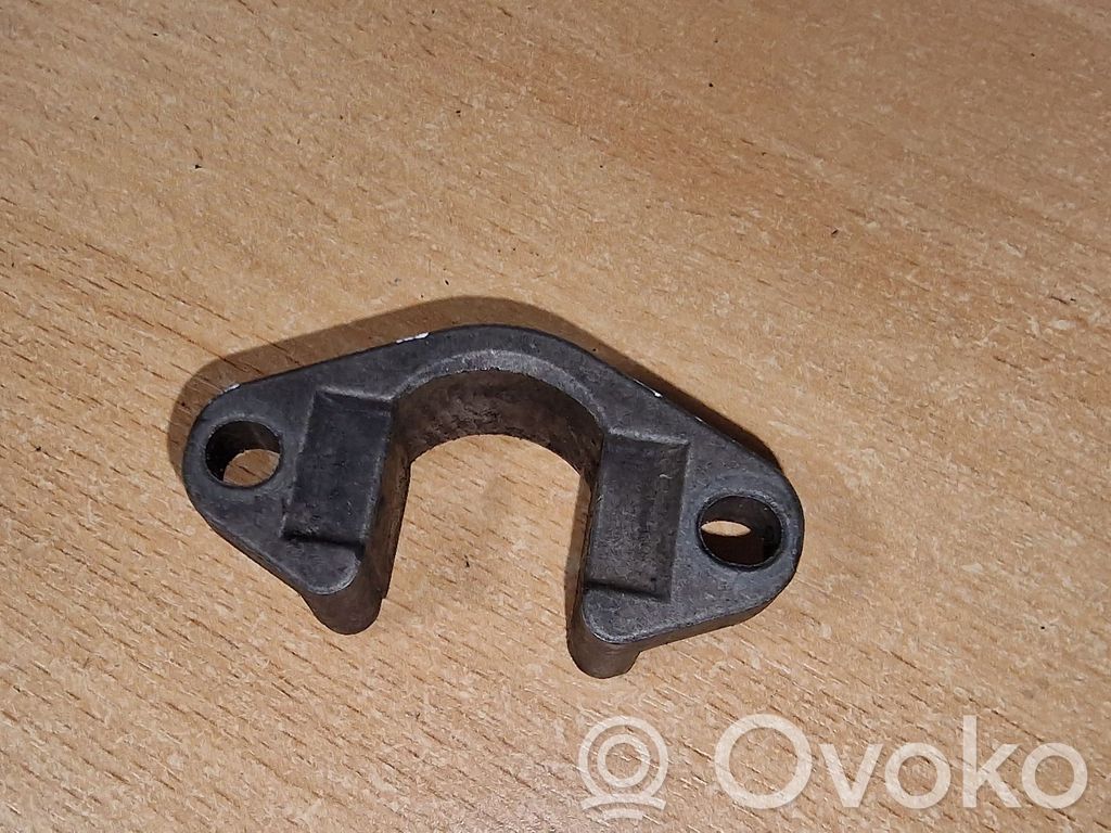 BMW 3 E46 Abrazadera del inyector de combustible 