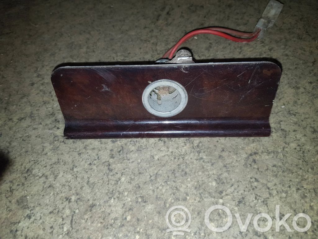 BMW 7 E38 Cigarette lighter rear 
