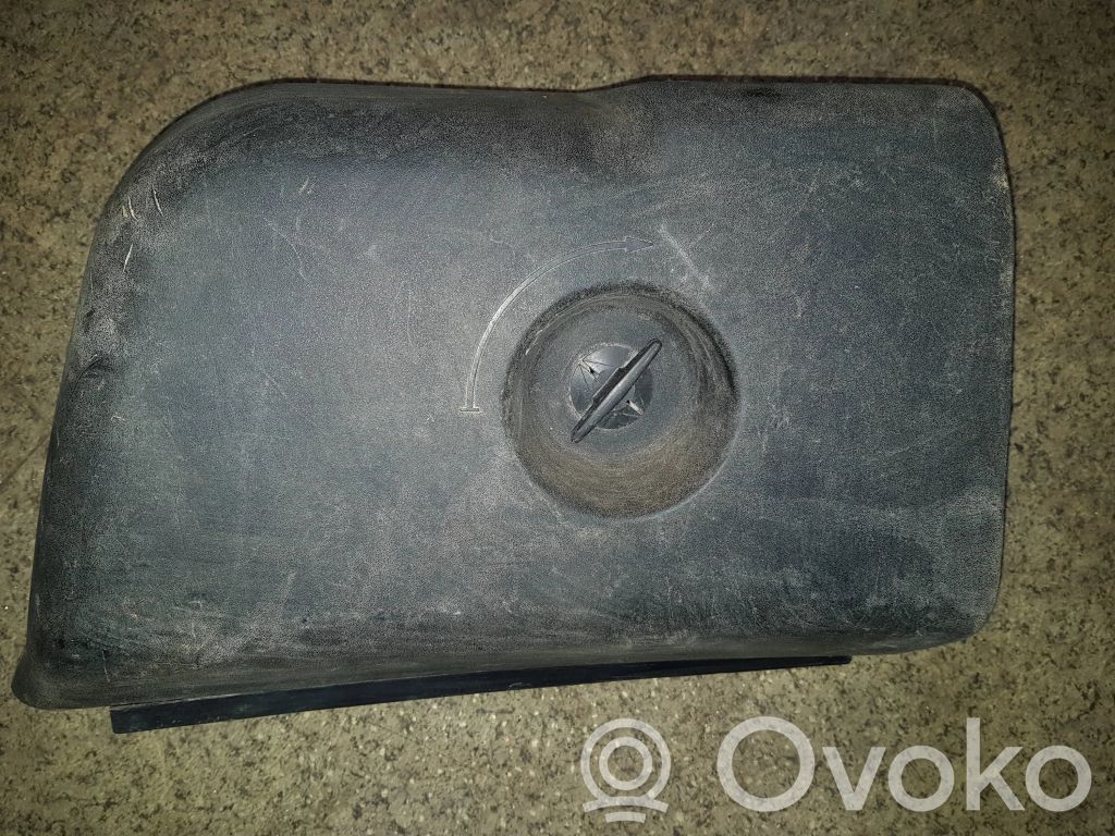Tail light part   8122477