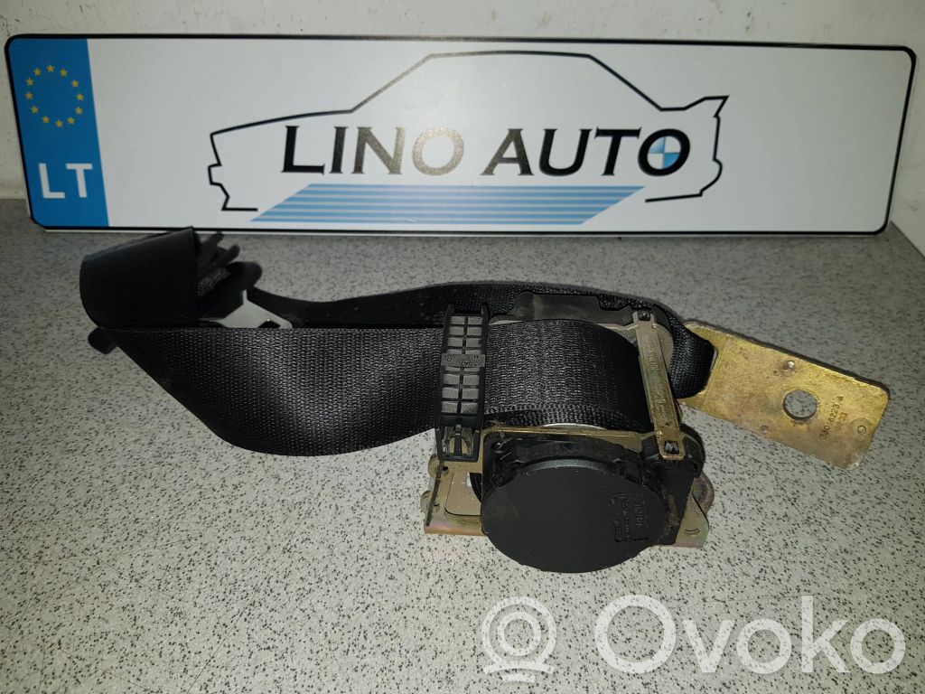 BMW 7 E65 E66 Saugos diržas vidurinis (gale) 