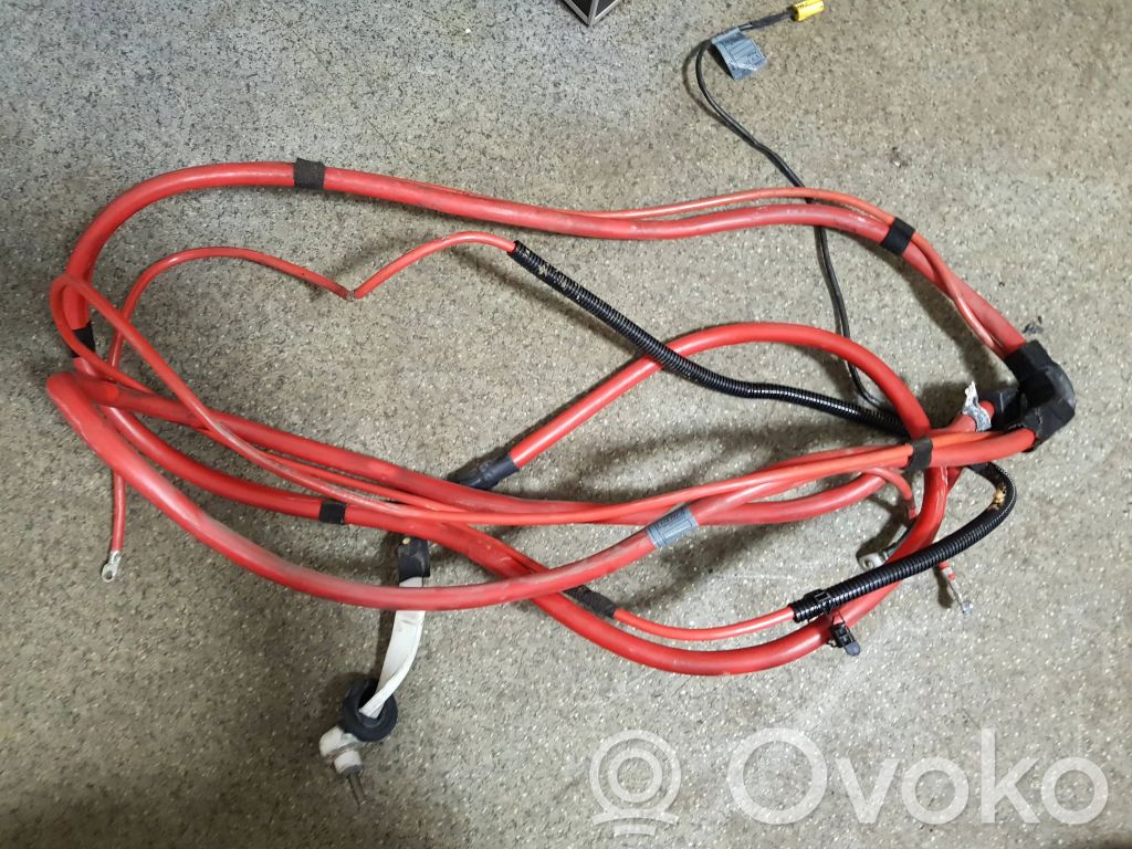 BMW 5 E39 Positive cable (battery) 
